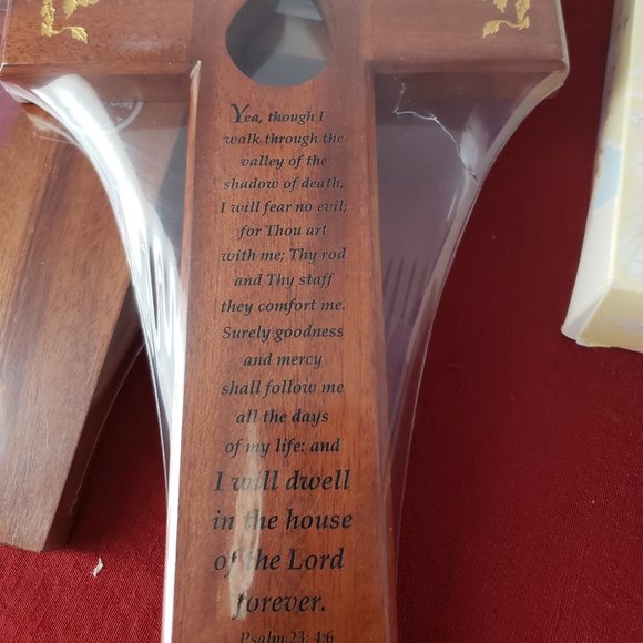 MEMORIAL CROSS 10" BEVELED EDGES GOLD CARVED ART - Picture 5 of 10